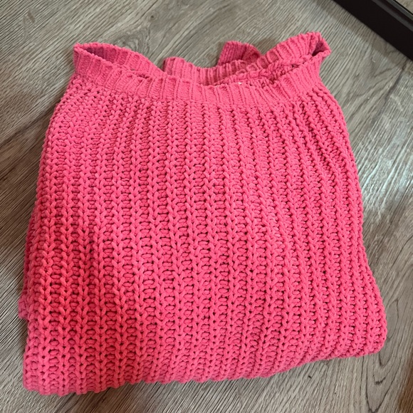 American Eagle Sweater - Picture 4 of 6